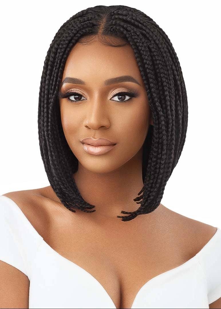 Outre Box Braid Bob African woman with wig with braids