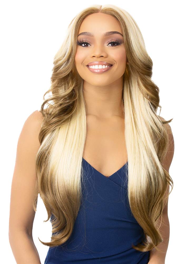 Blonde & Brown Long layered with Arabella Nutique