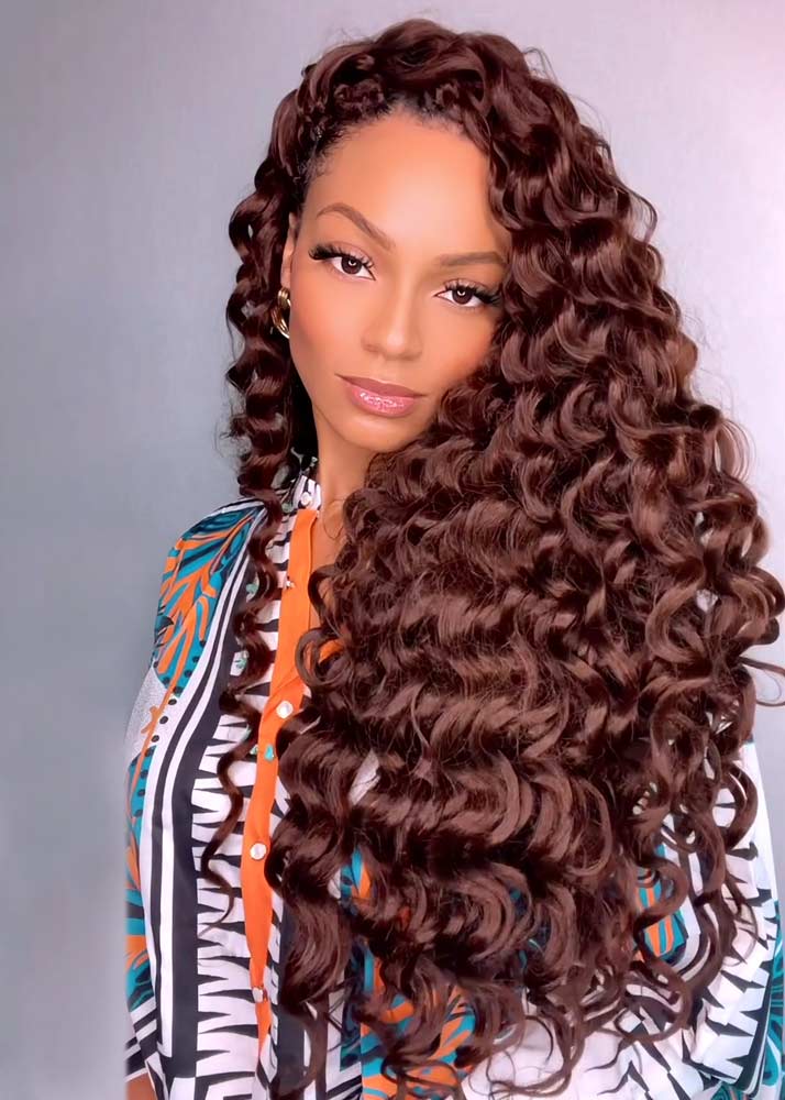 <iframe width="353" height="627" src="https://www.youtube.com/embed/hz34e6ap_lQ" title="MOANA Scrunch Curls Crochet Braids wiggit.co.uk" frameborder="0" allow="accelerometer; autoplay; clipboard-write; encrypted-media; gyroscope; picture-in-picture; web-share" allowfullscreen></iframe>