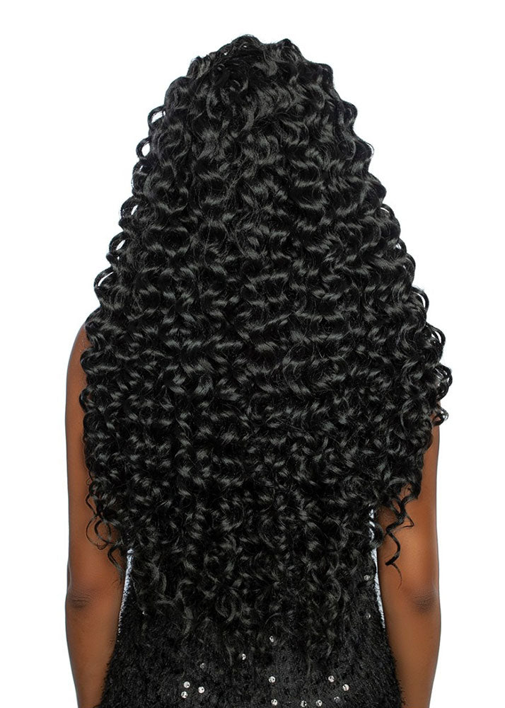 CB3P2007 3x Gigi Curl 20" Mane Concept UK - back quarter view